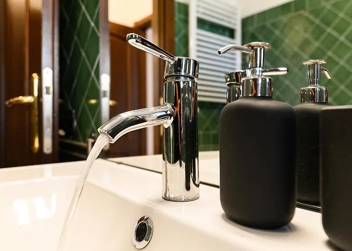 Appartamento Cozy With Balcony By Ndp Rent Roma